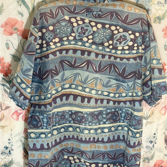 Vintage The Territory Ahead Blue and Purple Patterned Shirt - Picture 6 of 9